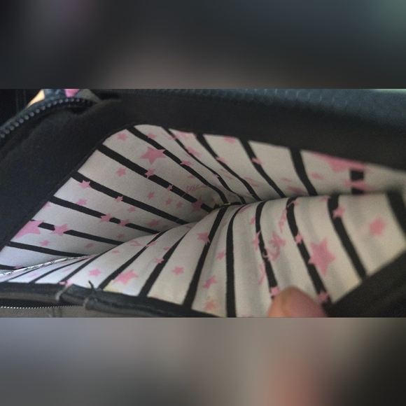 Betsey Johnson Kitty Cat Zipper Wallet Rainbow Stripe - Picture 7 of 8